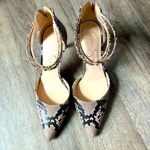 Jessica Simpson Stanika Pump